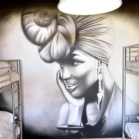 The Macarena * Λάγος