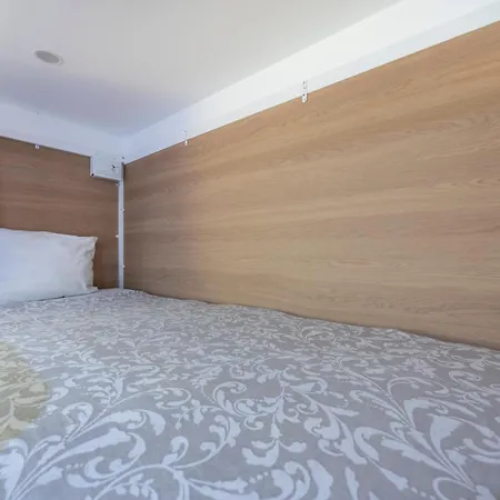 The Macarena * Lagos