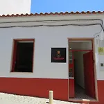 Hostal The Macarena