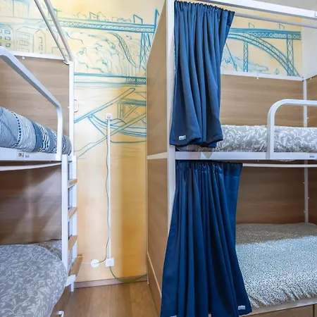 The Macarena * Lagos