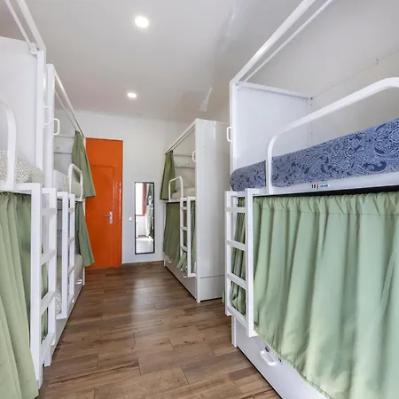 Hostal The Macarena *