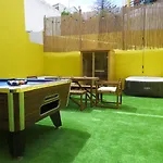 Hostel The Macarena *